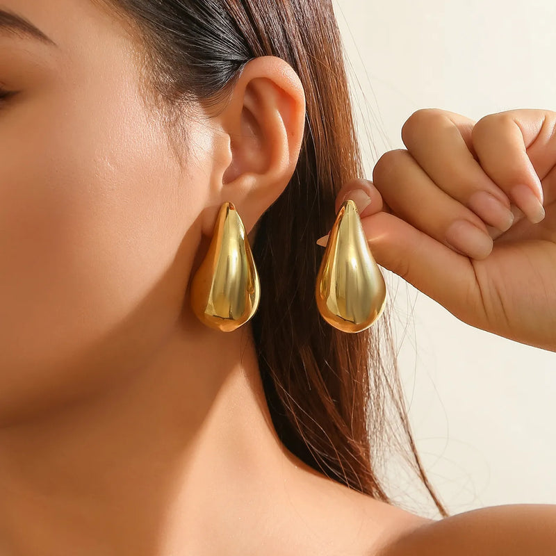 Ava Drop Earrings